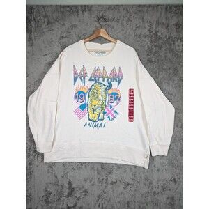 Def Leppard Sweatshirt Women's XL Graphic Front Pullover Beige Long Sleeve NWT